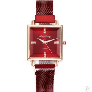 Quartz Women's Wristwatch
